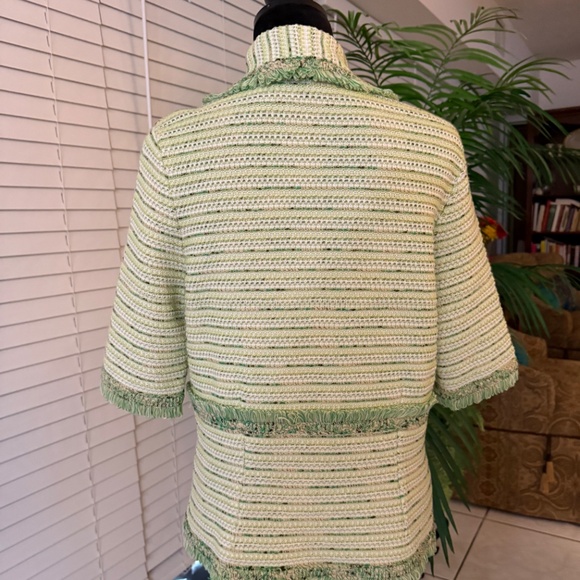 ESCADA SIZE 40 TWEED JACKET EXCELLENT CONDITION - Picture 2 of 9